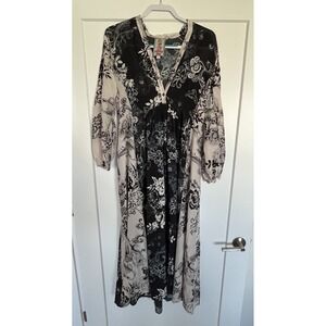 Johnny Was 100% Silk Olivia Madi Maxi Dress Long Sleeve Black/Ivory Floral sz XS